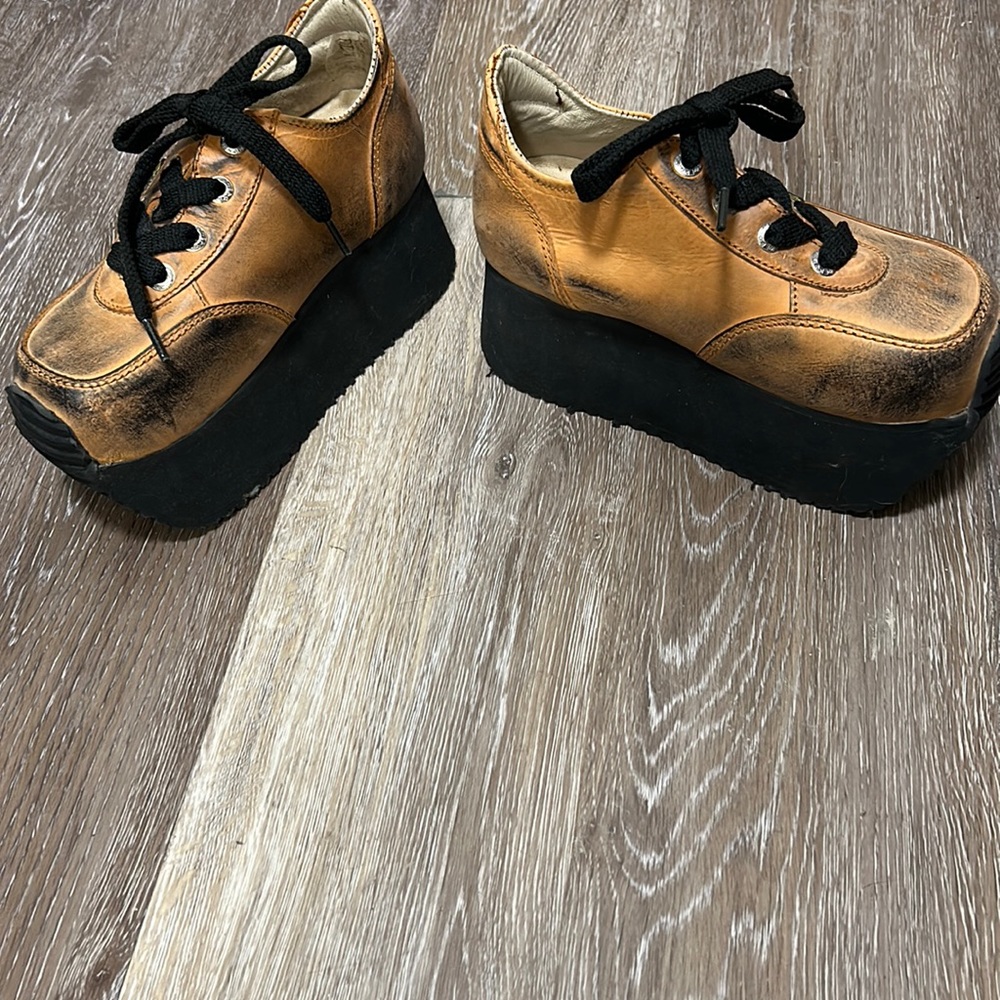Swear Sneakers